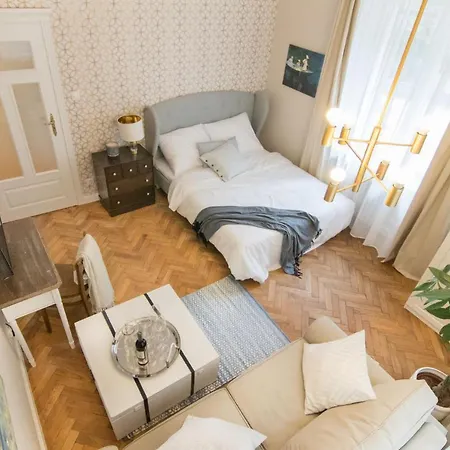 Apartamento Inviting In The City Centre Cracovia